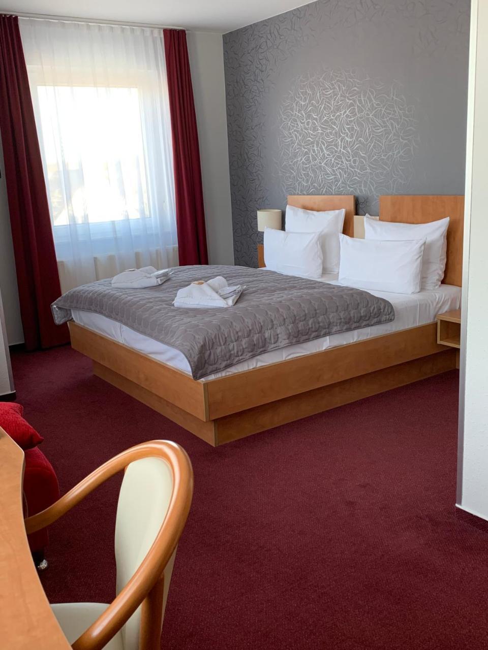 Hotel Ambassador-Ludwigsfelde Dış mekan fotoğraf