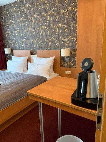 Hotel Ambassador-Ludwigsfelde Dış mekan fotoğraf